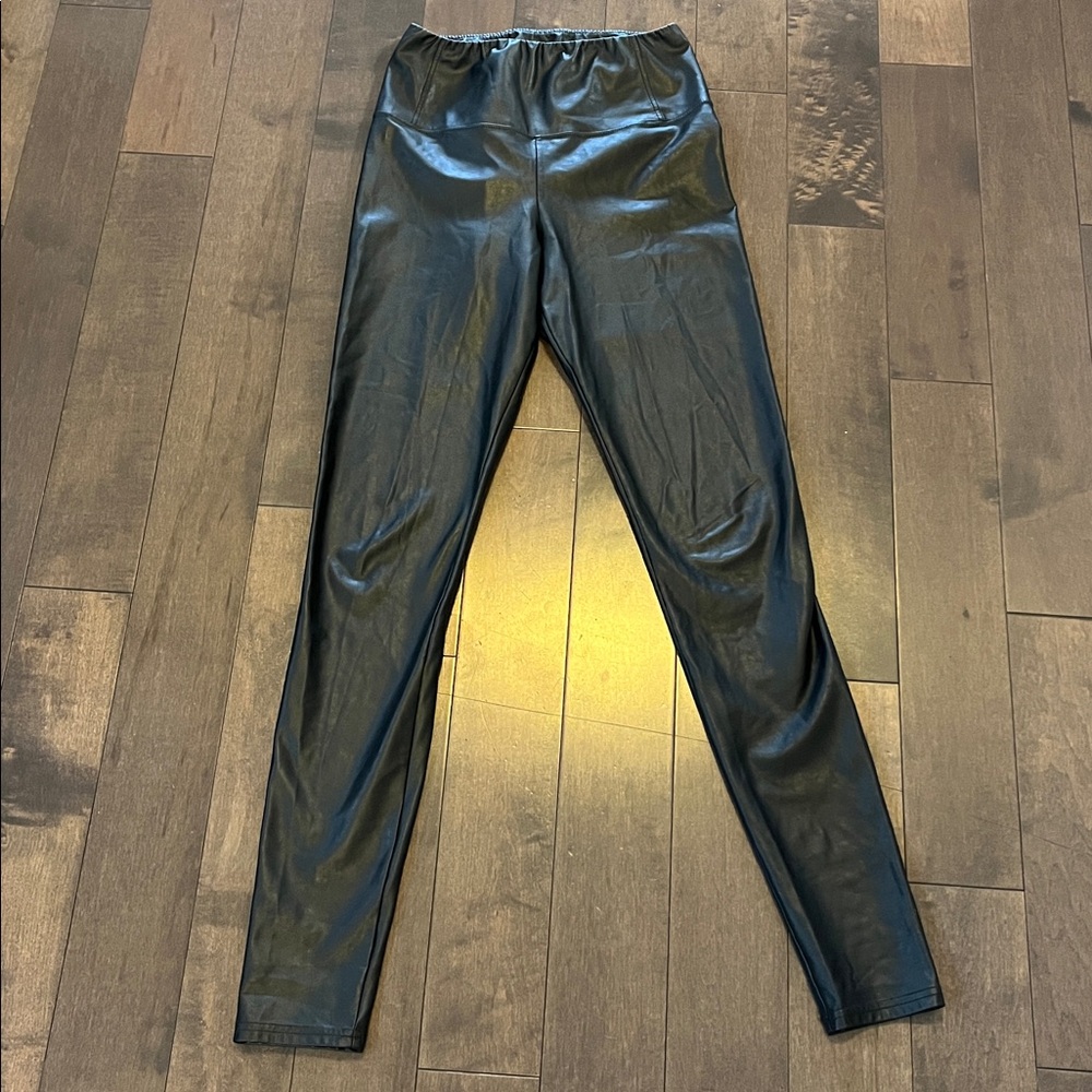 Wilfred Black Faux Leather Leggings M